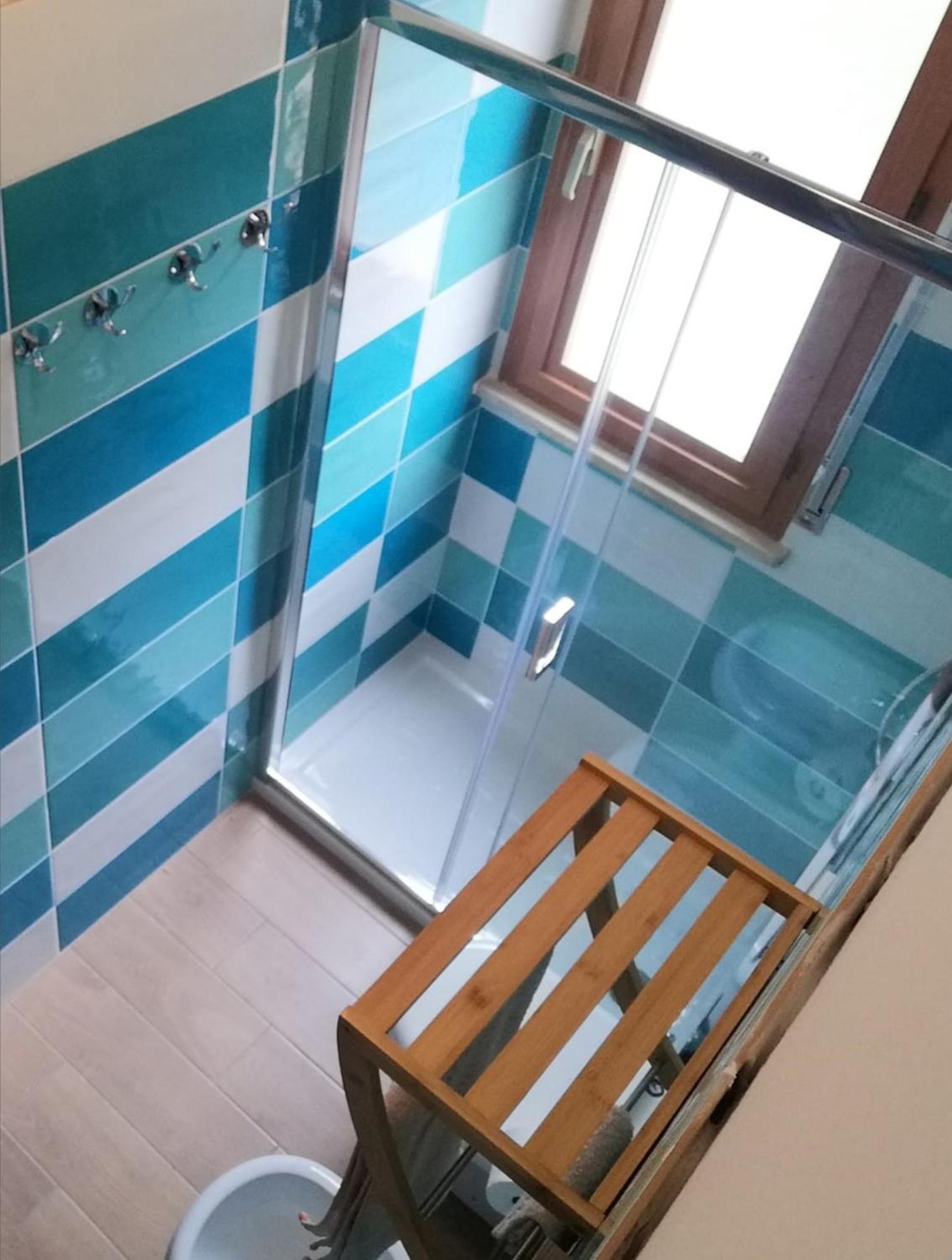 La Dolce Vita - Apartment With Shared Pool And Large Terrace Lido delle Nazioni Luaran gambar