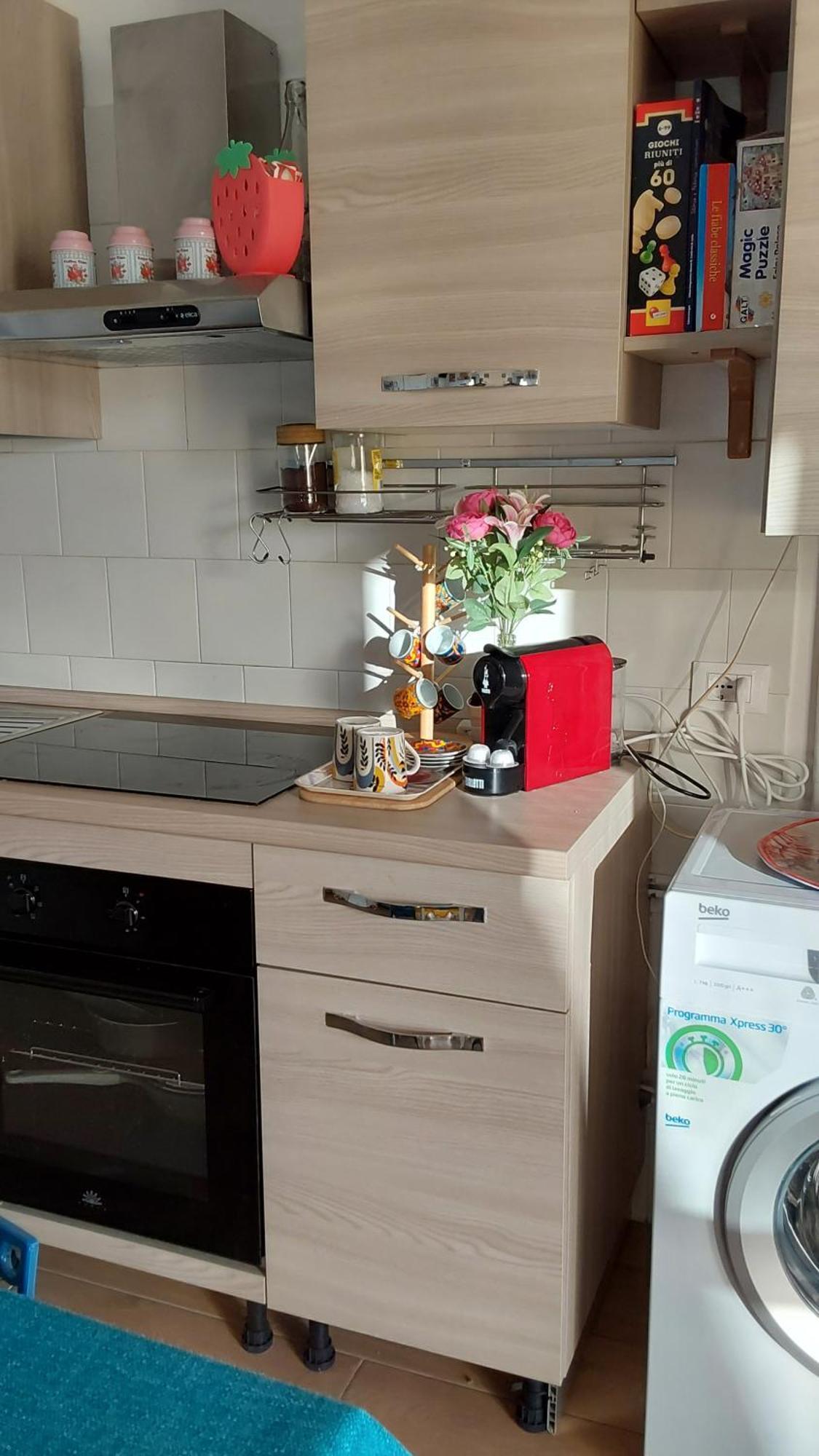 La Dolce Vita - Apartment With Shared Pool And Large Terrace Lido delle Nazioni Luaran gambar